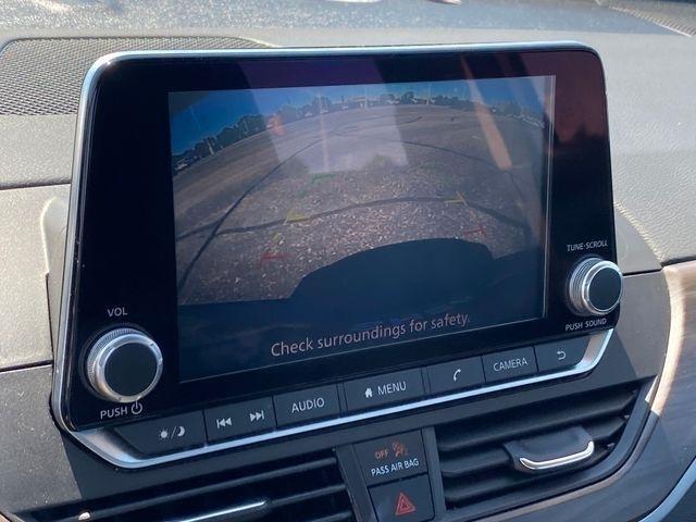 Nissan Altima 2.5 SV 2024
