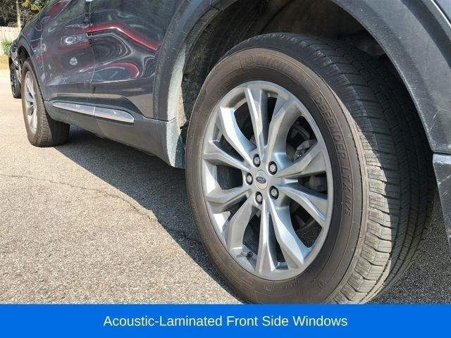 Ford Explorer XLT AWD 2022