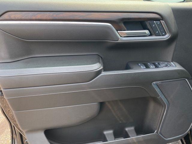 GMC Sierra 1500 SLT Crew Cab 2WD 2025