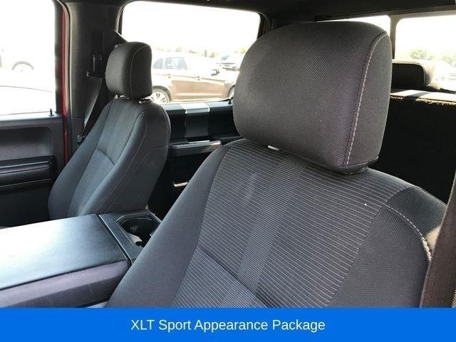 Ford F-150 XL SuperCrew 5.5-ft. Bed 4WD 2015
