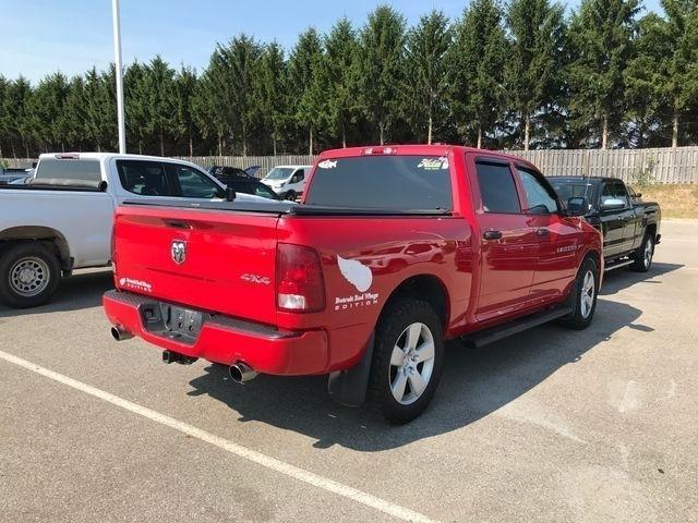RAM 1500 ST Crew Cab 4WD 2012