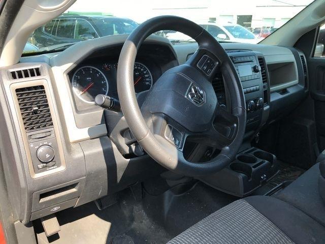 RAM 1500 ST Crew Cab 4WD 2012