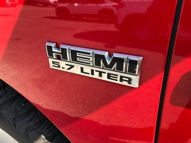 RAM 1500 ST Crew Cab 4WD 2012
