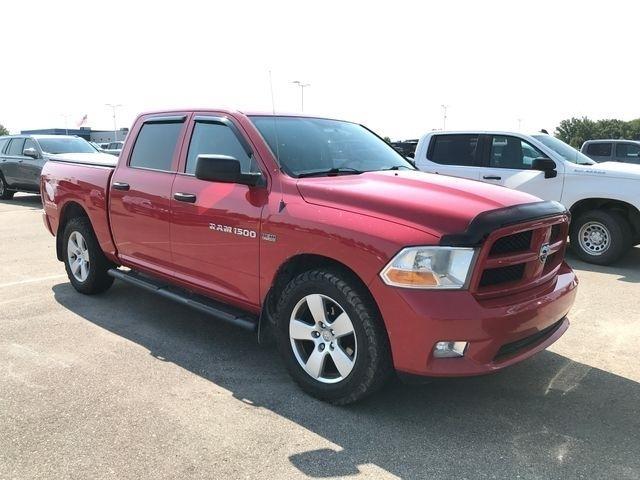 RAM 1500 ST Crew Cab 4WD 2012