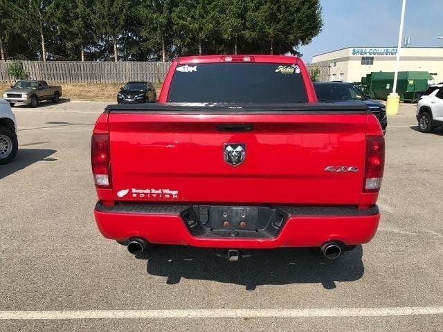 RAM 1500 ST Crew Cab 4WD 2012
