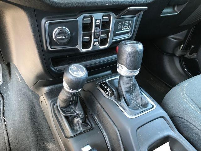 Jeep Wrangler Sport 2024