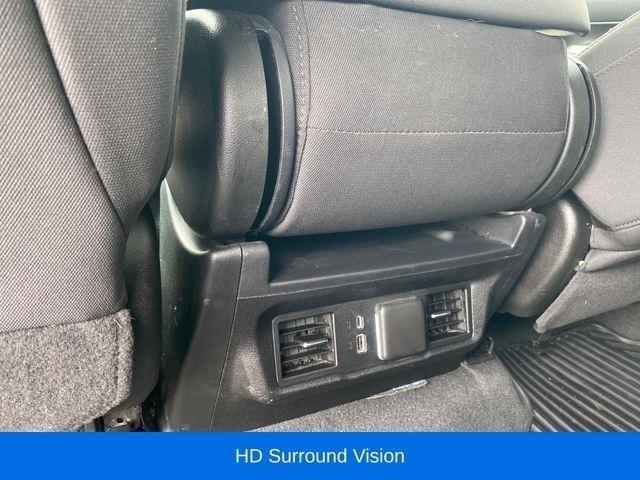 Chevrolet Silverado 3500HD LT Crew Cab 4WD 2025