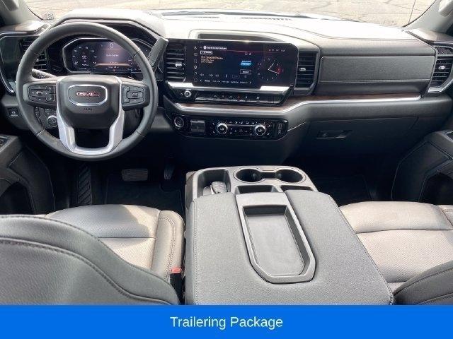 GMC Sierra 1500 SLT Crew Cab 4WD 2026