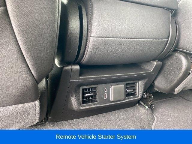 GMC Sierra 1500 SLT Crew Cab 4WD 2026