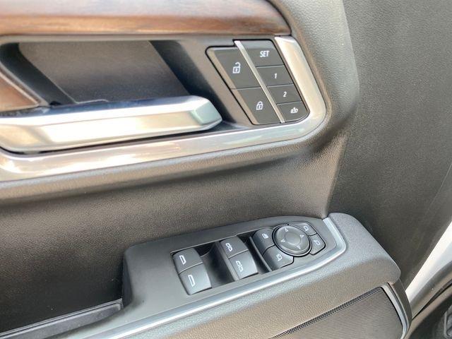 GMC Sierra 1500 SLT Crew Cab 4WD 2025