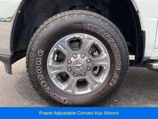 RAM 2500 Tradesman Crew Cab SWB 4WD 2024