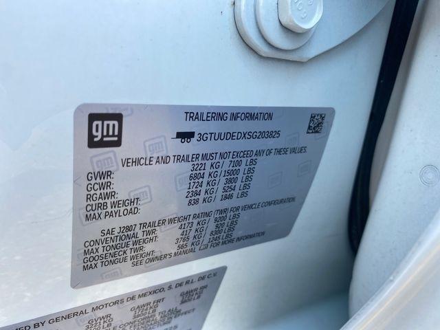 GMC Sierra 1500 SLT Crew Cab 4WD 2025