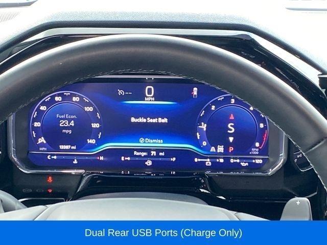 Chevrolet Silverado 1500 High Country Crew Cab 4WD 2024
