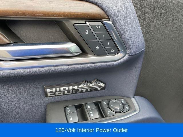 Chevrolet Silverado 1500 High Country Crew Cab 4WD 2024