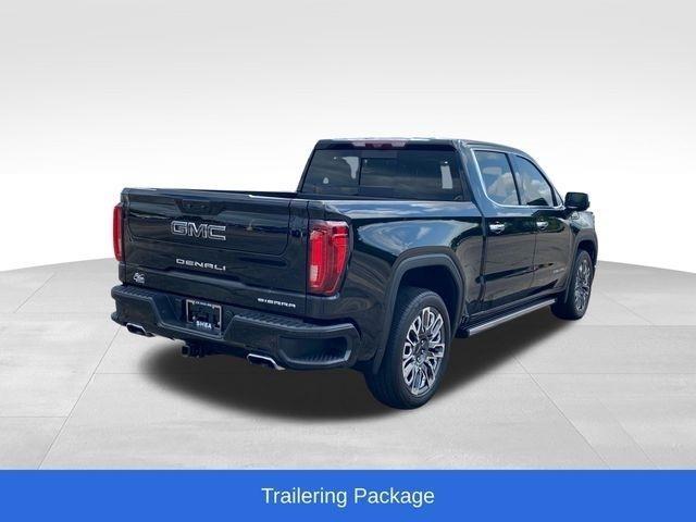 GMC Sierra 1500 Denali Ultimate Crew Cab 4WD 2023