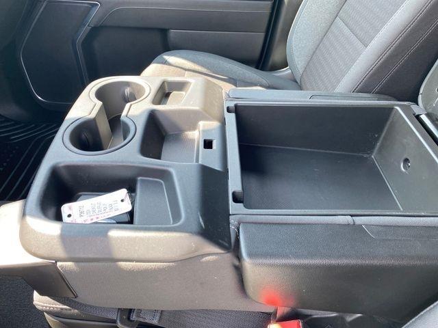 Chevrolet Silverado 1500 LT-L Crew Cab 4WD 2024