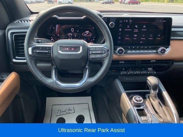 GMC Canyon AT4 Crew Cab 4WD 2024