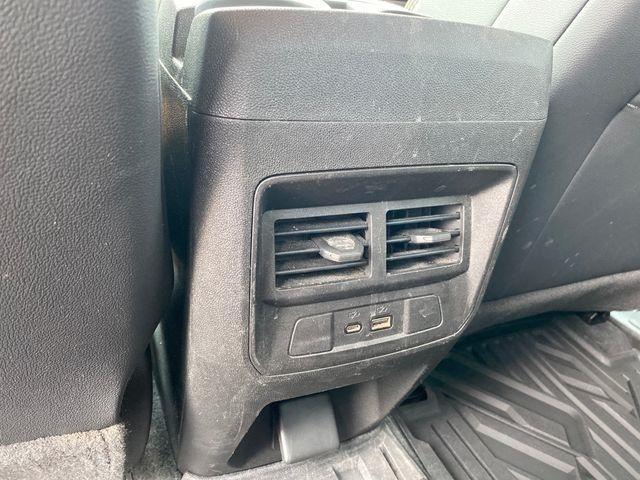GMC Canyon AT4 Crew Cab 4WD 2024