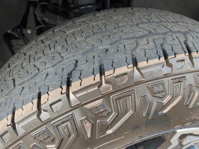 GMC Canyon AT4 Crew Cab 4WD 2024