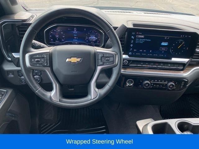 Chevrolet Silverado 1500 LT-L Crew Cab 4WD 2024
