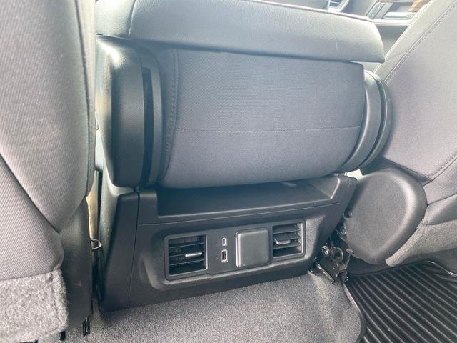 Chevrolet Silverado 1500 LT-L Crew Cab 4WD 2024
