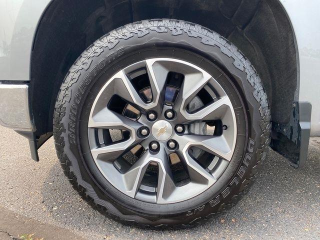 Chevrolet Silverado 1500 LT-L Crew Cab 4WD 2024