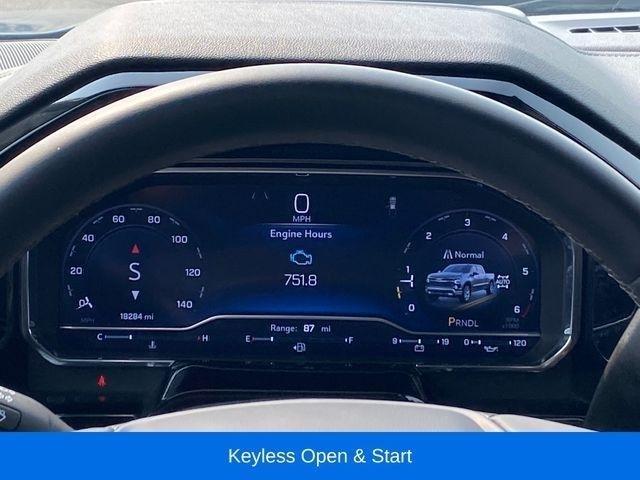 Chevrolet Silverado 1500 LT-L Crew Cab 4WD 2024
