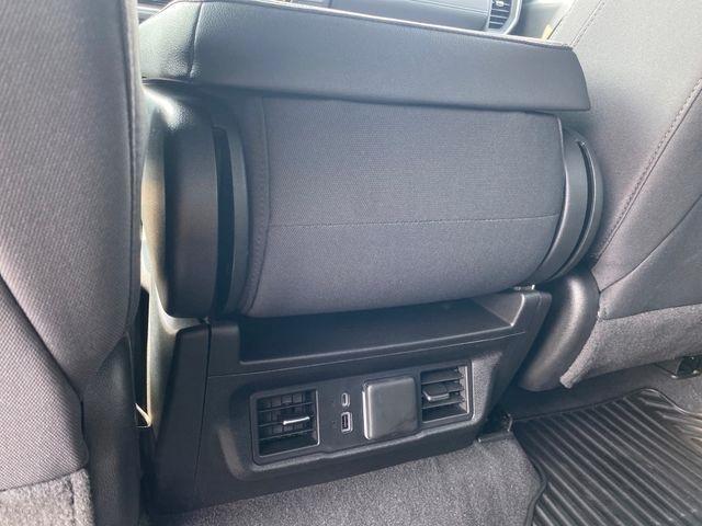 Chevrolet Silverado 1500 LT-L Crew Cab 4WD 2024