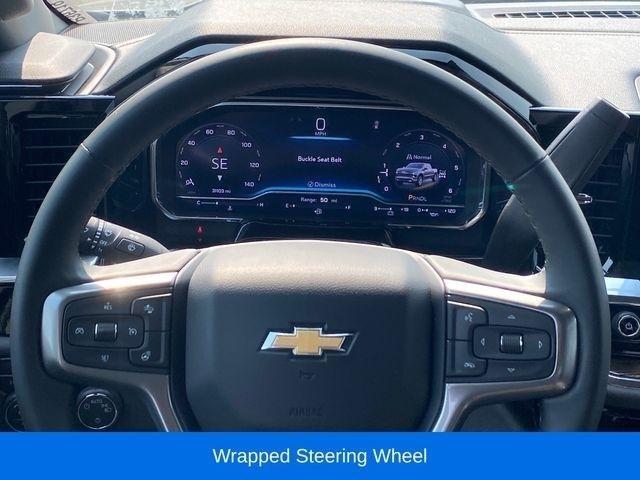 Chevrolet Silverado 1500 LT-L Crew Cab 4WD 2024