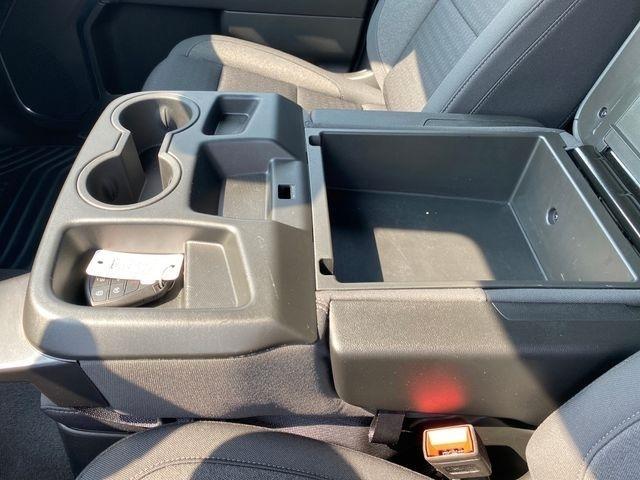 Chevrolet Silverado 1500 LT-L Crew Cab 4WD 2024