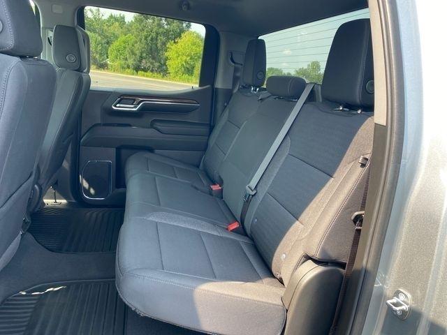 Chevrolet Silverado 1500 LT-L Crew Cab 4WD 2024