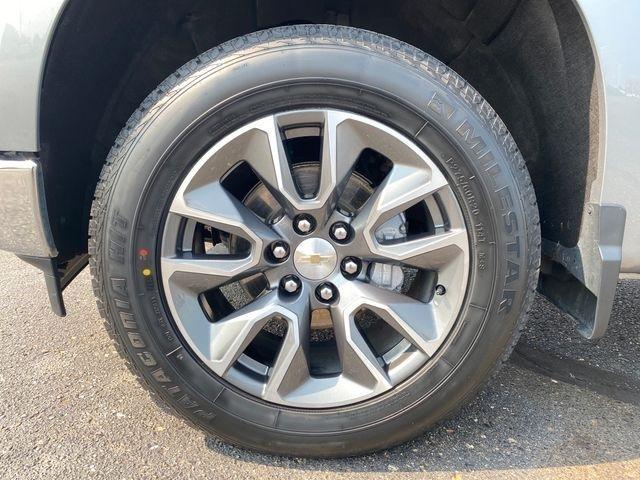 Chevrolet Silverado 1500 LT-L Crew Cab 4WD 2024