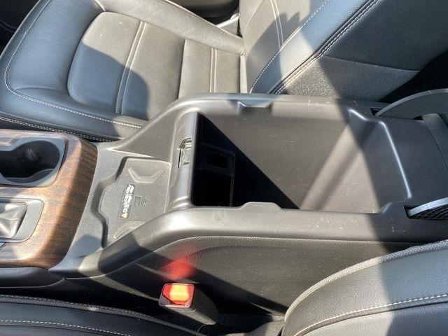 GMC Canyon Denali Crew Cab Long Box 4WD 2021