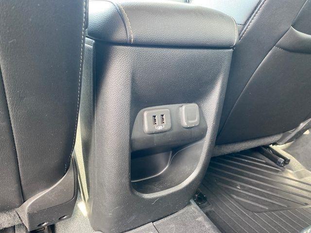 GMC Canyon Denali Crew Cab Long Box 4WD 2021