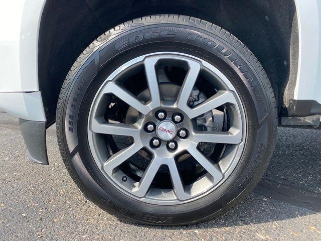 GMC Canyon Denali Crew Cab Long Box 4WD 2021