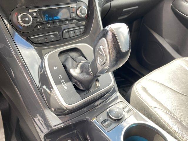 Ford Escape Titanium 4WD 2013