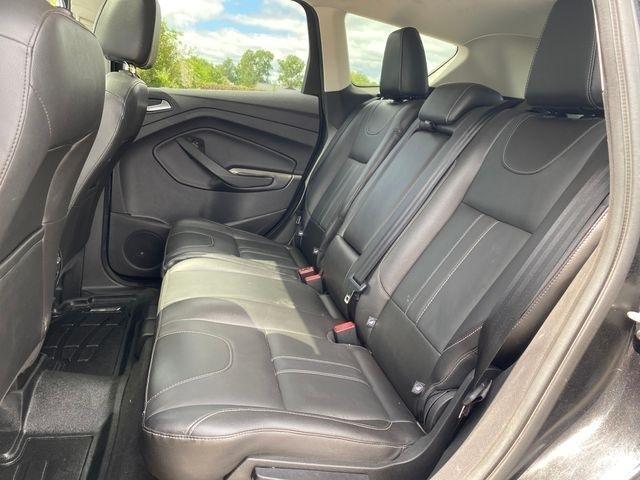 Ford Escape Titanium 4WD 2013