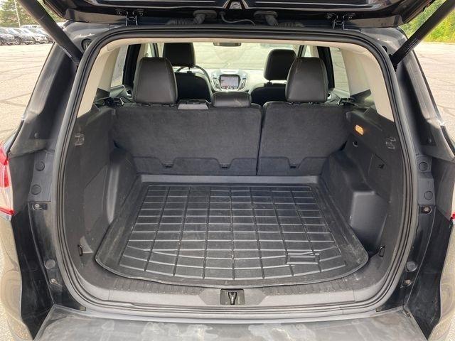 Ford Escape Titanium 4WD 2013