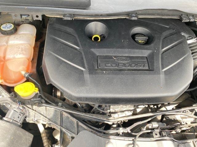 Ford Escape Titanium 4WD 2013