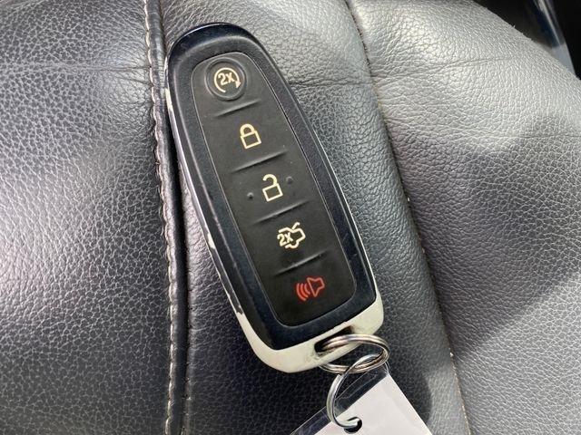 Ford Escape Titanium 4WD 2013