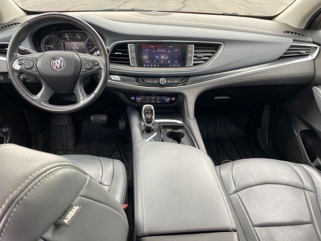 Buick Enclave Essence AWD 2020