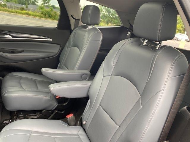 Buick Enclave Essence AWD 2020