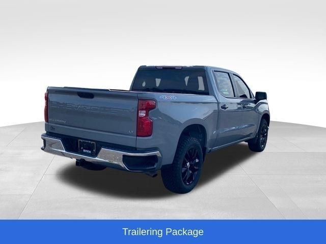 Chevrolet Silverado 1500 LT-L Crew Cab 4WD 2024