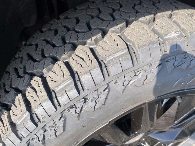 Chevrolet Silverado 1500 LT-L Crew Cab 4WD 2024