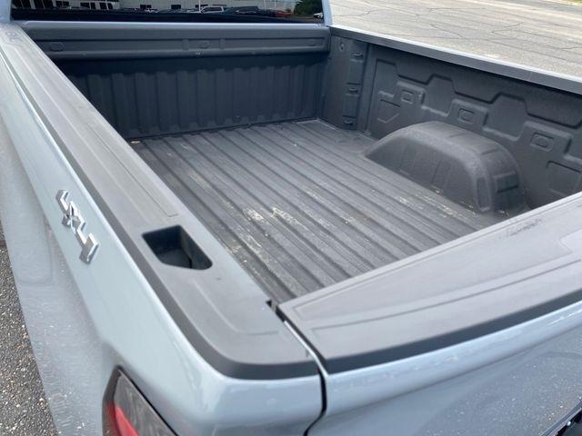 GMC Sierra 1500 Elevation Double Cab 4WD w/3VL 2024