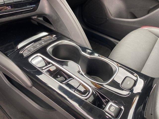 Buick Envision Essense AWD 2023