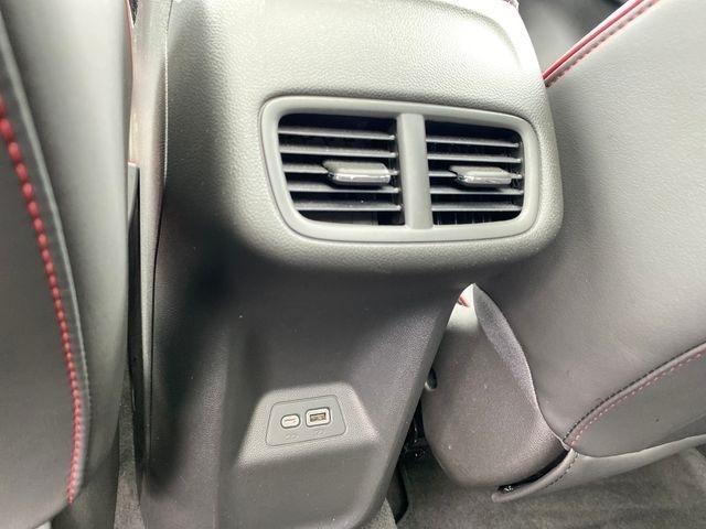 Buick Envision Essense AWD 2023