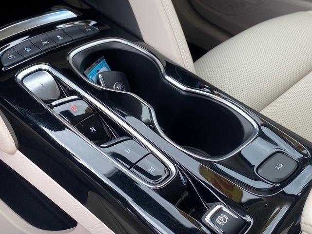 Buick Envision Essense AWD 2023