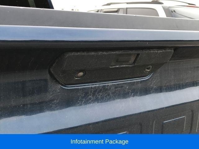 Chevrolet Silverado 1500 Custom Double Cab 4WD 2020