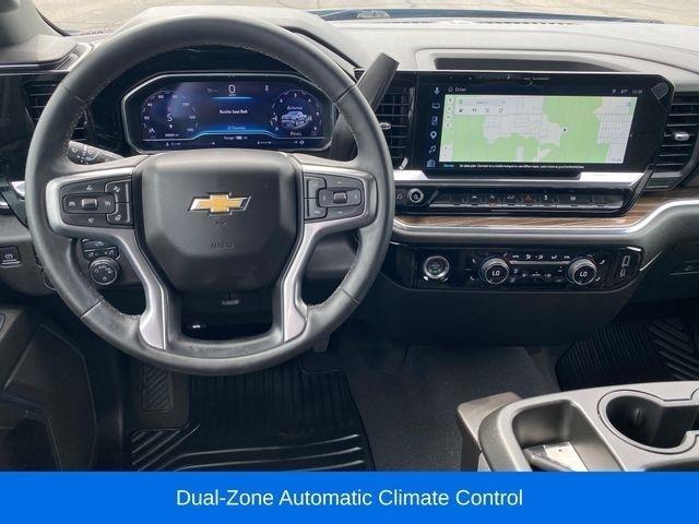 Chevrolet Silverado 1500 LT-L Crew Cab 4WD 2024